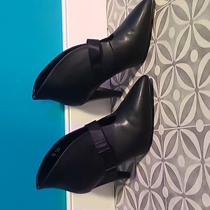 Kendall & Kylie boots